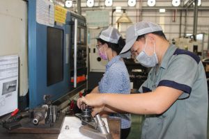 Sản xuất công nghiệp - xây dựng tăng hơn 10%