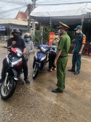 Công an H.Tân Phú: Góp phần ngăn chặn dịch bệnh hiệu quả