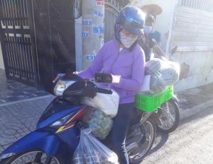 Linh động đặt hàng bình ổn giá trên Zalo, Facebook