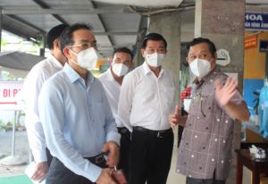 Bí thư Tỉnh uỷ kiểm tra công tác phòng, chống dịch Covid-19  trên địa bàn TP.Biên Hoà