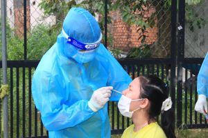 Tiếp tục xét nghiệm bóc tách F0