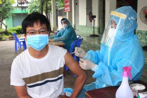 Khẩn trương tiêm hết số vaccine còn tồn