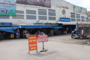 Xét nghiệm Covid-19 hằng tuần cho người làm việc tại các chợ