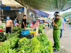 Công an huyện Long Thành chủ động phòng, chống dịch