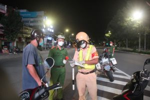 Đảm bảo an toàn cho lực lượng công an tham gia chống dịch