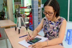 Đưa nghệ thuật vào dạy học trực tuyến