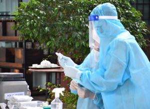 Số nhiễm Covid-19 mới trong ngày 27-9 ghi nhận gần 800 người