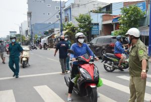 Chủ tịch các địa phương phải chịu trách nhiệm nếu để người dân tự phát về quê