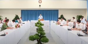 Phải tính toán giữ chân người lao động để phát triển sản xuất