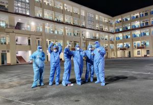 Biểu diễn văn nghệ kỷ niệm 60 năm mở đường Hồ Chí Minh trên biển