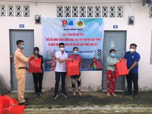 Phát động đợt cao điểm Tuổi trẻ thực hiện văn hóa giao thông