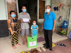 Tấm gương cán bộ Công đoàn