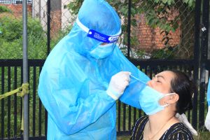 Xét nghiệm Covid-19 chỉ thực hiện theo địa bàn nguy cơ và nhóm nguy cơ