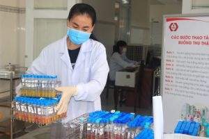 Khuyến khích giảm giá xét nghiệm Covid-19 cho người dân