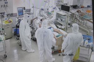 Sử dụng thuốc điều trị Covid-19 để giảm tối đa số ca tử vong