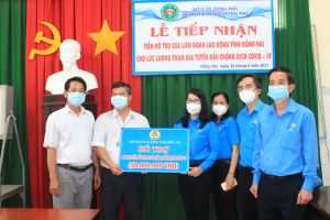 Gần 100 nhân viên y tế nhiễm Covid-19