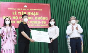 Niềm vui được miễn và cấp bù học phí học kỳ I
