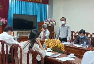 Xem xét đề xuất chế độ, chính sách cho người không chuyên trách cấp xã
