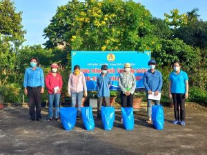 Đảm bảo an sinh để người lao động trở lại làm việc