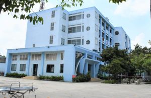 Trong ngày 13-11, số bệnh nhân Covid-19 được xuất viện cao hơn số ca mắc mới.