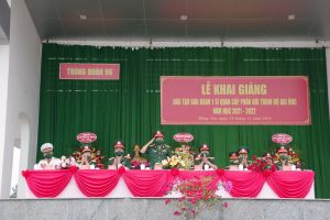Khai giảng đào tạo giai đoạn 1 sĩ quan cấp phân đội năm học 2021-2022