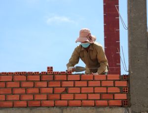 Hỗ trợ 50 triệu đồng cho hộ nghèo, cận nghèo khi xây dựng nhà tại Khu tái định cư Lộc An- Bình Sơn