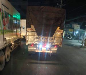 “Độ” đèn xe nguy hiểm khó lường