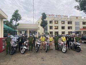 Cảnh sát cơ động luôn có mặt tại các “điểm nóng”