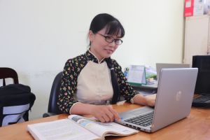 Giáo viên tự học để… nâng bước học trò