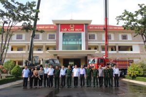 Bộ CHQS tỉnh tiếp nhận 4 phương tiện trị giá trên 32 tỷ đồng