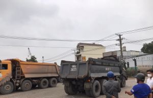 Nút giao quốc lộ 51 và đường chuyên dùng mất an toàn giao thông