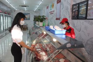 Các doanh nghiệp lớn tăng lượng hàng dự trữ