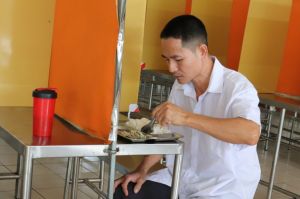 Tập trung kiểm tra an toàn vệ sinh thực phẩm trước và trong dịp Tết Nguyên đán 2022.