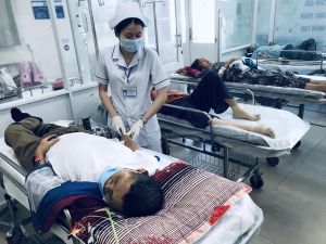 Điều dưỡng, nghề “làm dâu trăm họ”