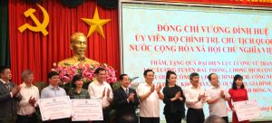 Chủ tịch Quốc hội thăm và làm việc tại Đồng Nai