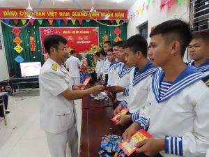 Đêm giao thừa ấm áp