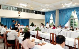 Tập trung đẩy nhanh tiêm vaccine mũi 3 cho người dân