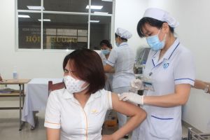 Triển khai tiêm vaccine phòng Covid-19 đợt 35