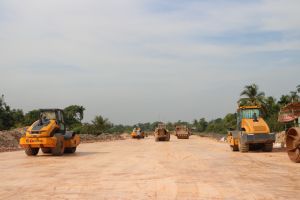 Đồng loạt các dự án trọng điểm tăng tốc thi công