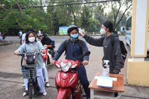 Gần 20 trường học ở TP.Biên Hòa chuyển sang học trực tuyến