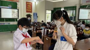 Hướng dẫn học sinh tiểu học thực hành vệ sinh tay phòng dịch Covid-19
