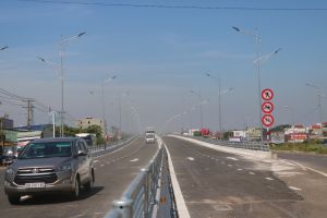 Thông xe cầu vượt Dầu Giây