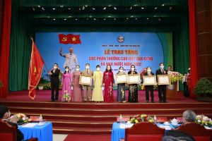 Phát huy và nhân rộng các điển hình tiên tiến trong phong trào thi đua yêu nước