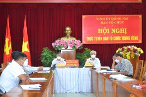 Triển khai quy định của Ban Bí thư về đào tạo lý luận chính trị