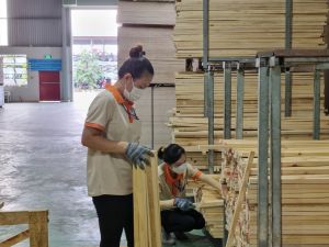 Để công nhân có môi trường làm việc an toàn