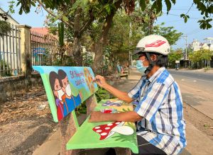 Làm đẹp quê hương Đồng Nai bằng tranh bích họa