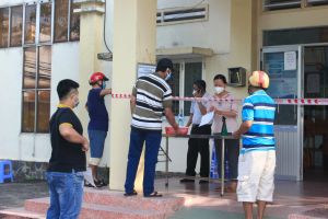 Khẩn trương chi tiền hỗ trợ F0, F1 cách ly tại nhà