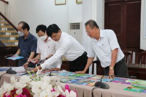 Học sinh lớp 9 cần được phổ biến về chương trình lớp 10 mới