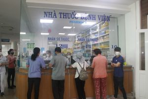 Nhiều loại thuốc, vật tư y tế đã trúng thầu được giảm giá