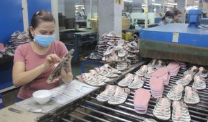 Giày dép là mặt hàng xuất khẩu lớn nhất